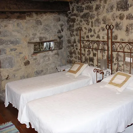 Hospederia Foramontanos Kro Villasana de Mena