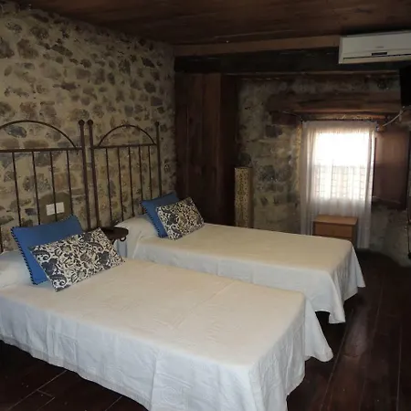 Hospederia Foramontanos Villasana de Mena