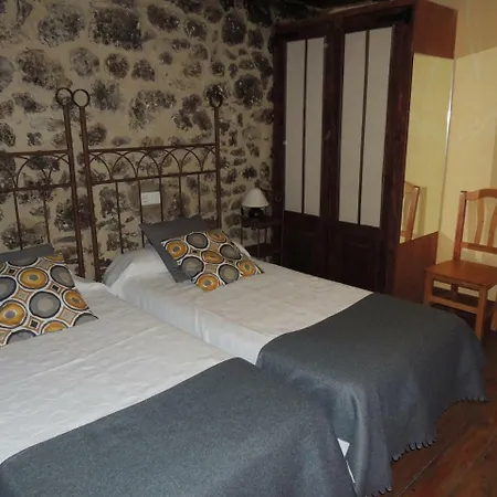 Hospederia Foramontanos