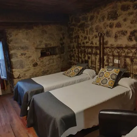 Kro Hospederia Foramontanos Villasana de Mena