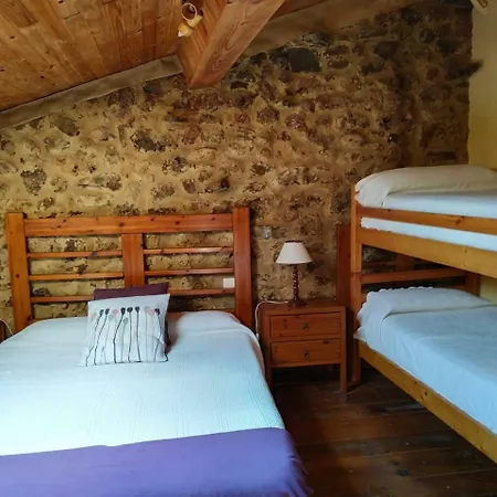 Hospederia Foramontanos 2* Villasana de Mena
