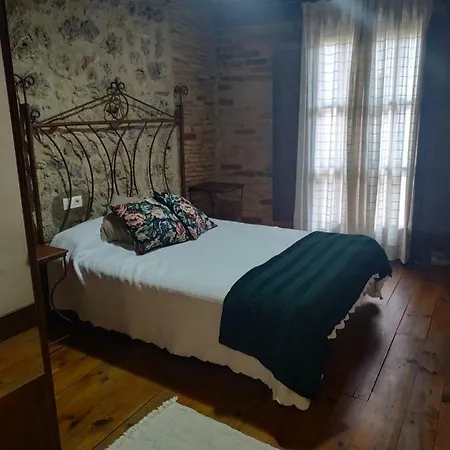 Kro Hospederia Foramontanos