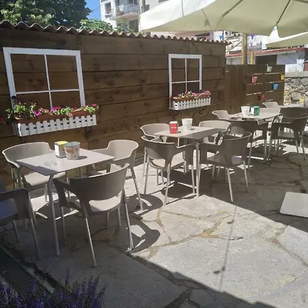 Hospederia Foramontanos 2*