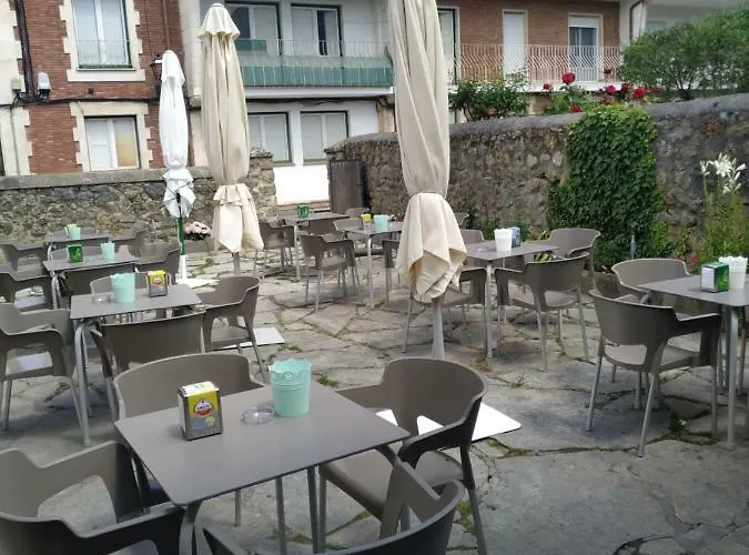 אורחן Hospederia Foramontanos 2*