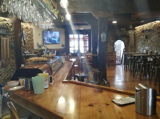 Hospederia Foramontanos