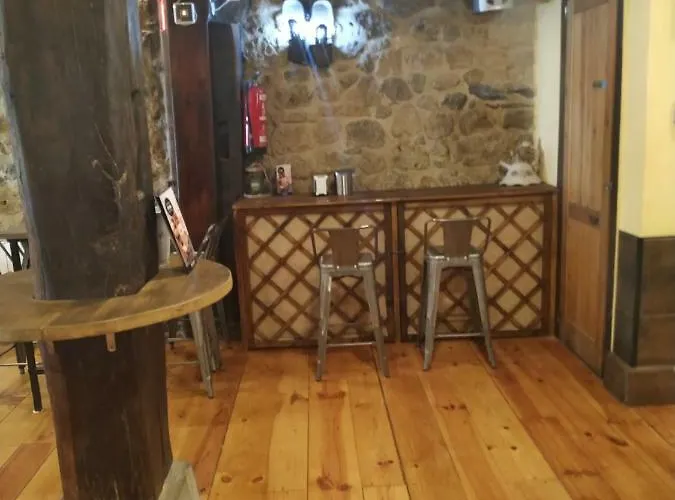 Hospederia Foramontanos אורחן 2*