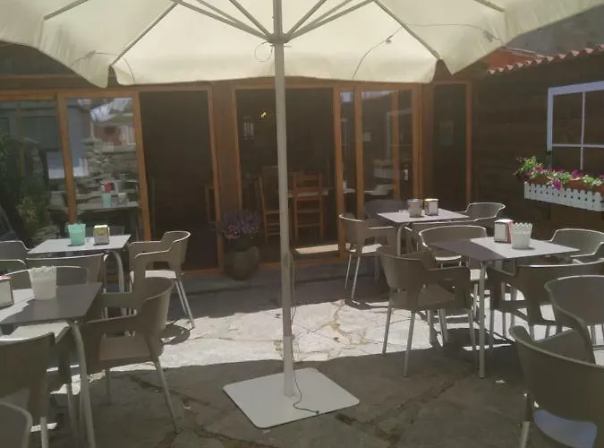 Hospederia Foramontanos אורחן